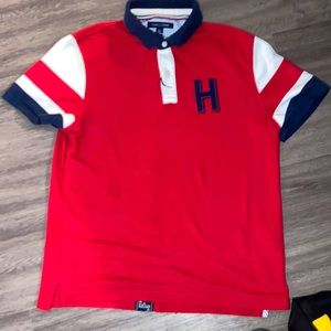 Collared medium tommy hillfiger 2 button dress shirt